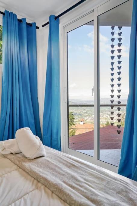 Mansion Dubai-Mountain-Jacuzzi-4Br-Jamaca De Dios Villa คาราวากวา ภายนอก รูปภาพ