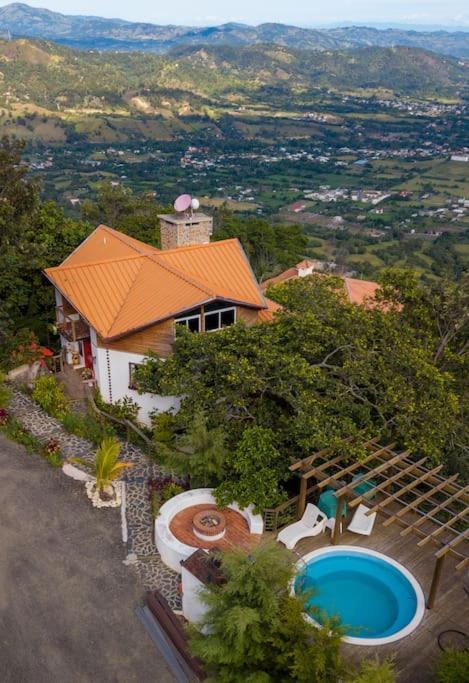 Mansion Dubai-Mountain-Jacuzzi-4Br-Jamaca De Dios Villa คาราวากวา ภายนอก รูปภาพ